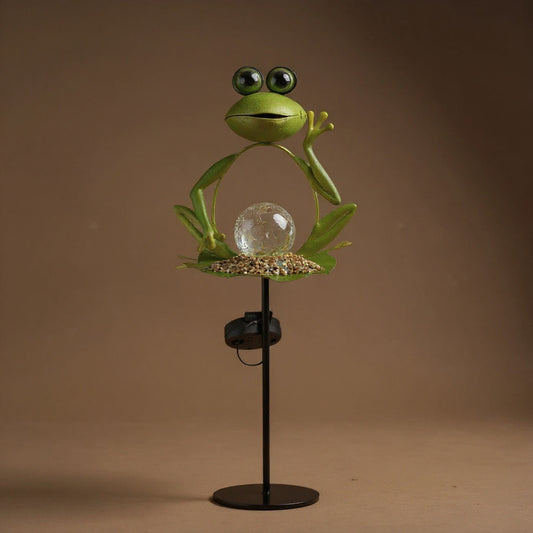 Solar Iron Frog Garden Lamp - Decorative Outdoor Accent Light