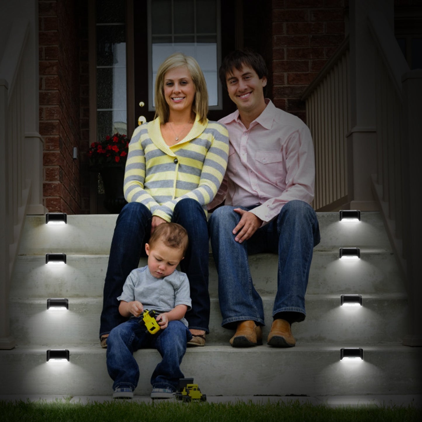 Solar Fence Step Lights - Water-Resistant Dusk-to-Dawn Sensor